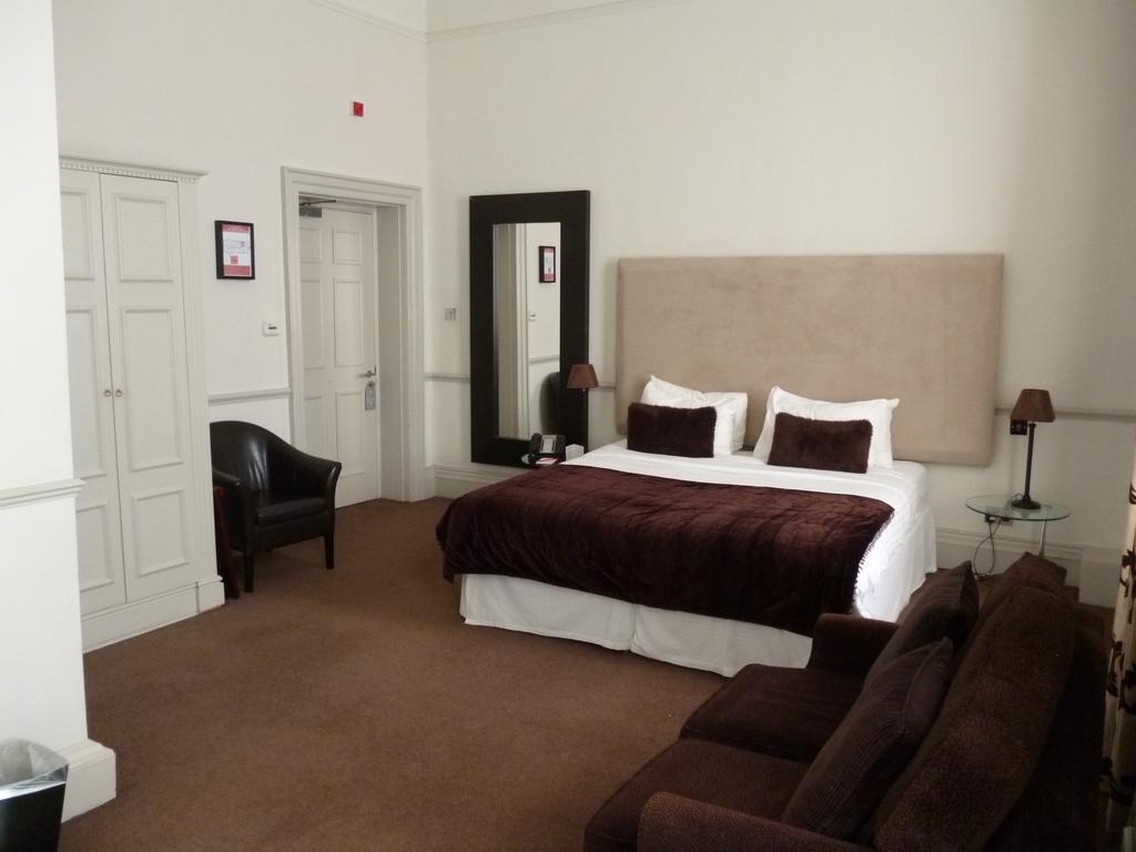 Best Western Plus Aston Hall Hotel מראה חיצוני תמונה